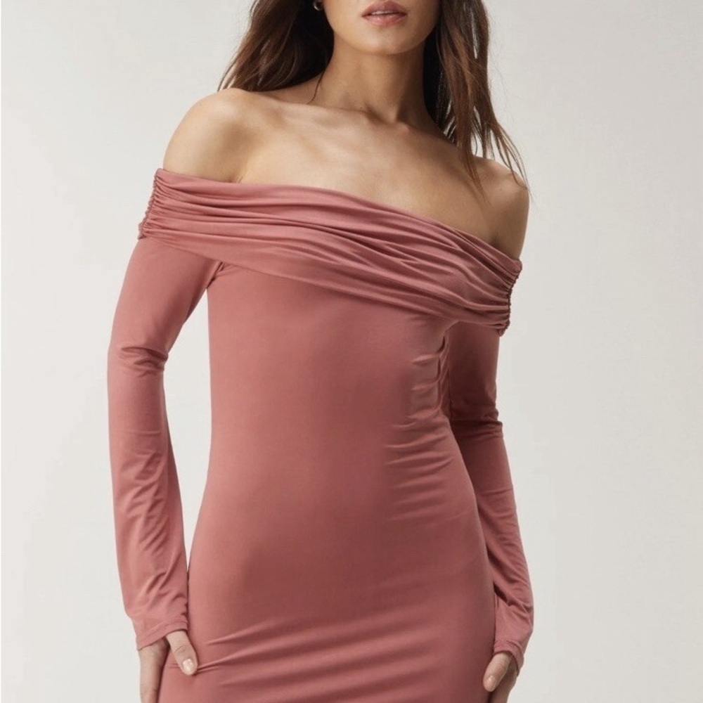 Nasty Gal Off-Shoulder Long Sleeve Dress in Mauve